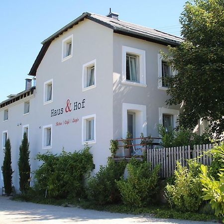 Haus&Hof Guest House Perl Extérieur photo